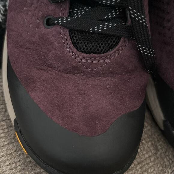 Danner Women’s Trail 2650 Mid GTX Hiking Boots in
Marionberry Size 10 - Picture 9 of 13